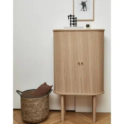 Credenza Alta Con Fronte Scanalato Calary