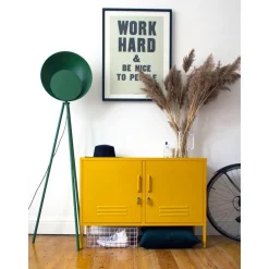 Credenza In Metallo Con Ante Mustard