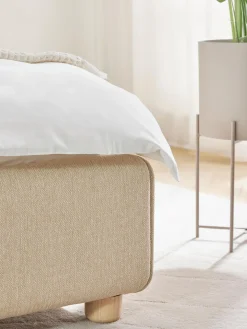 Letto Imbottito Con Contenitore Ebba