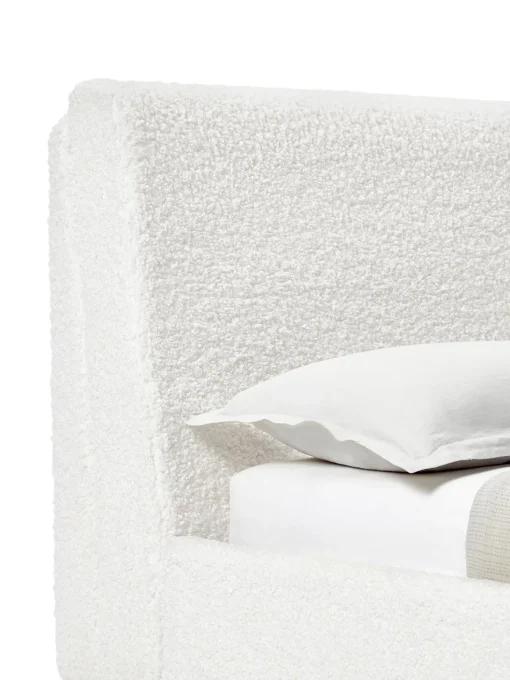 Letto Imbottito In Tessuto Teddy Bianco Layla
