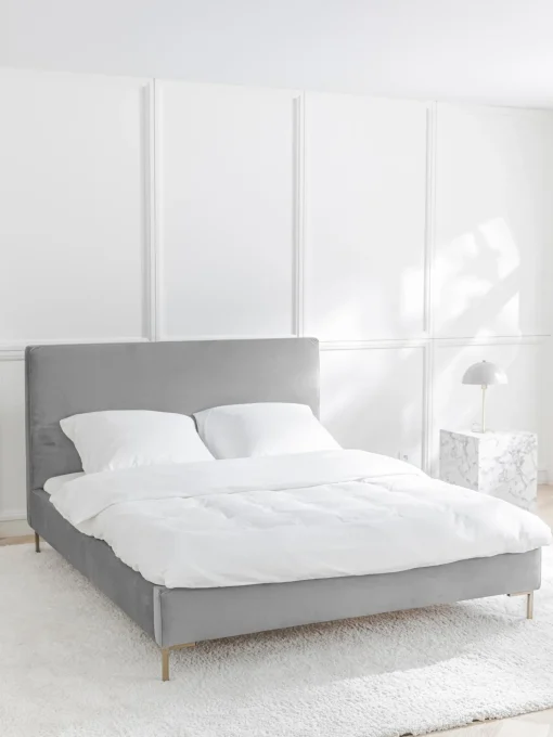 Letto Imbottito In Velluto Peace