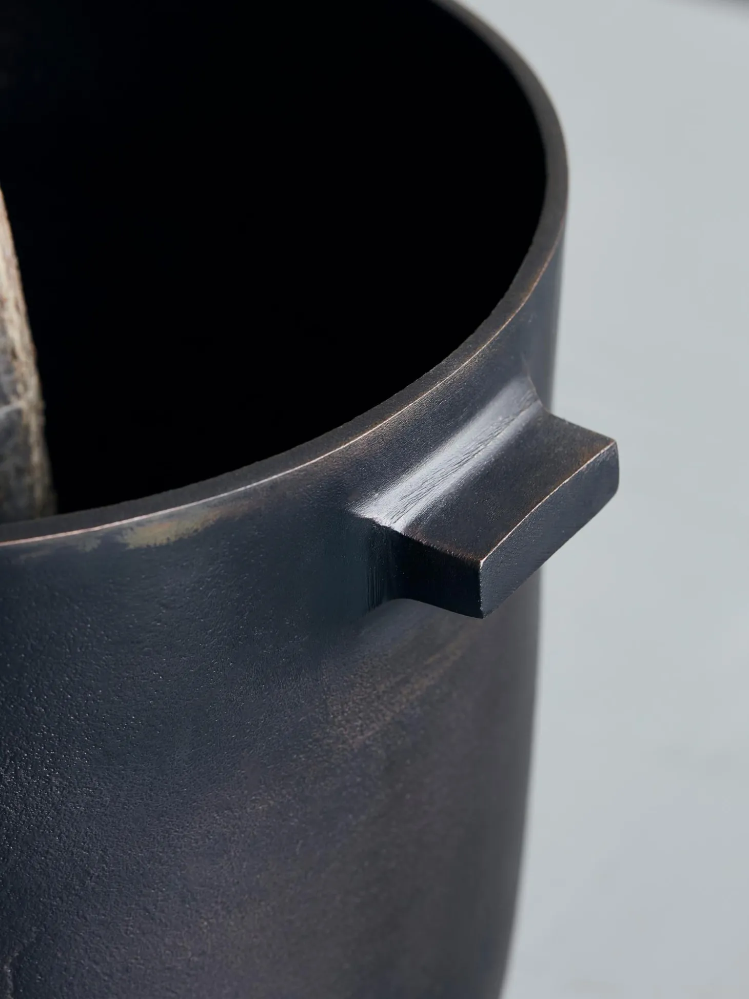 Portavaso In Metallo Foem