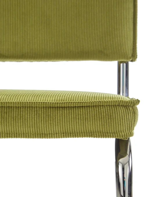 Sedia Cantilever In Velluto A Coste Kink