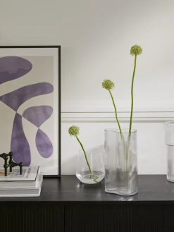 Vaso Di Design In Vetro Soffiato Con Rilievo Scanalato Dawn